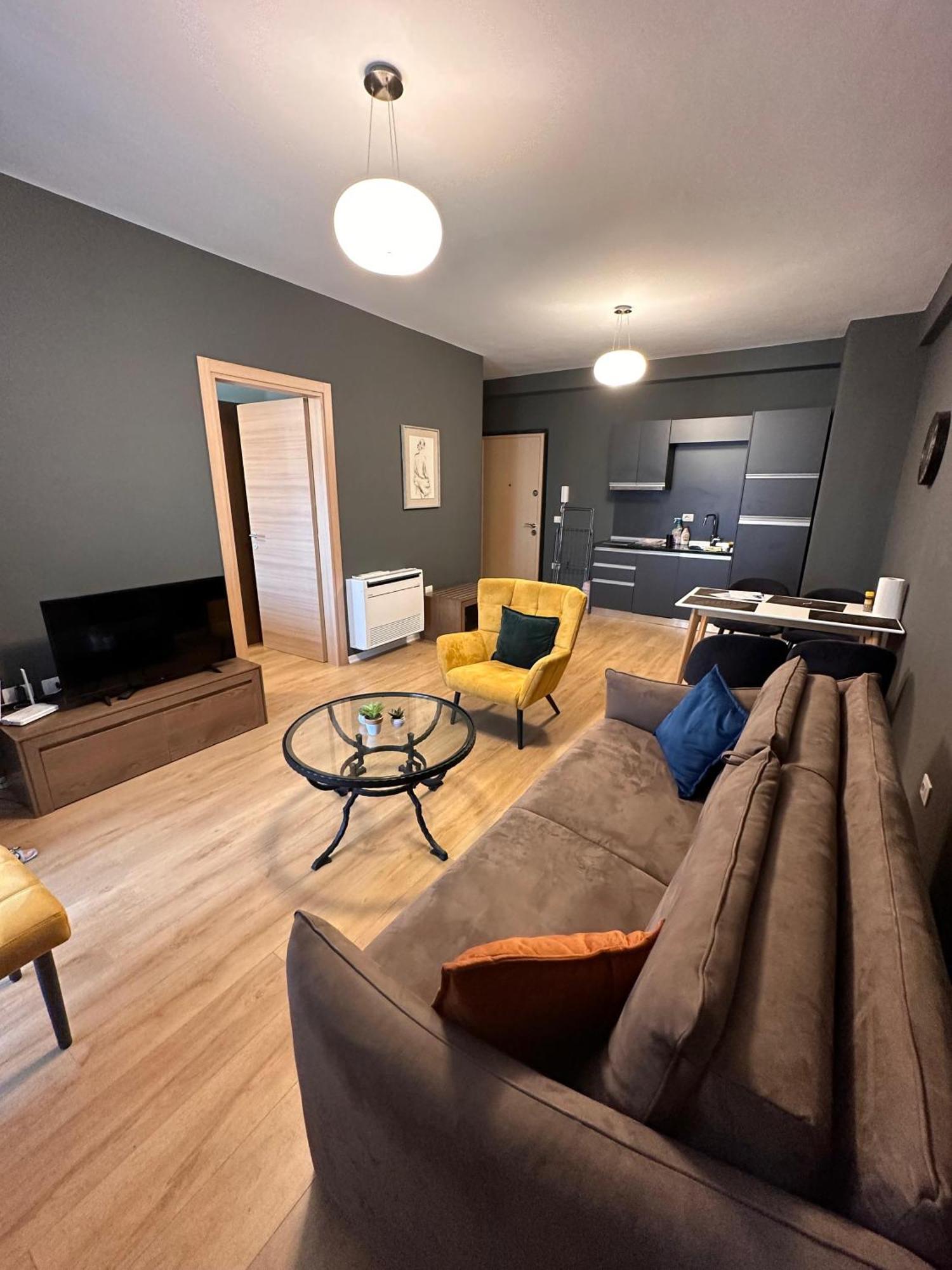 City Rest 21 Тирана Экстерьер фото